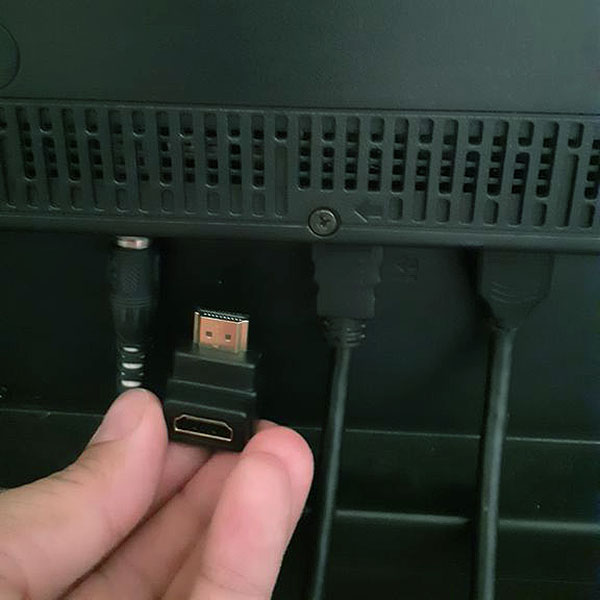 اتصال تبدیل نری به مادگی HDMI با زاویه 90 درجه L به پشت تلوزیون