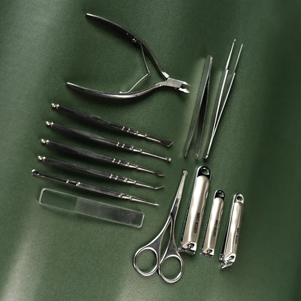 کیت مانیکور 13 کاره گرین Green Lion 13 in 1 Manicure Kit