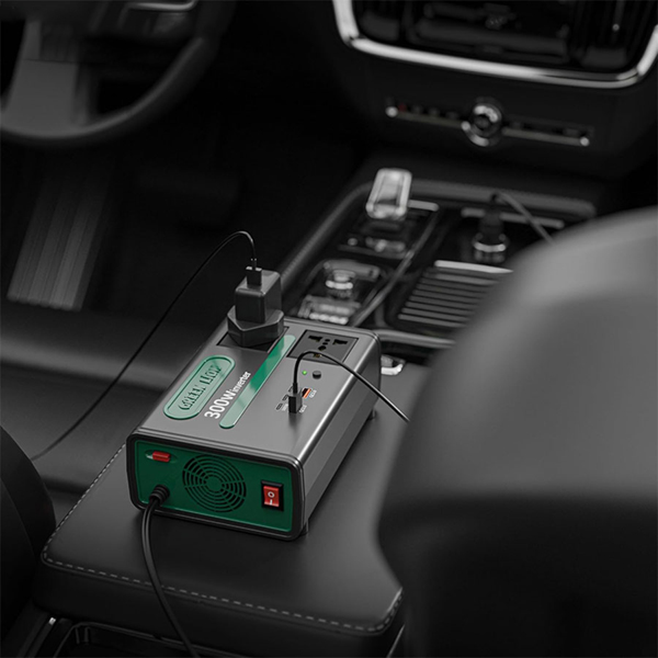 اینورتر فندکی خودرو 300 وات گرین لاین مدل GC-300 Car Inverter