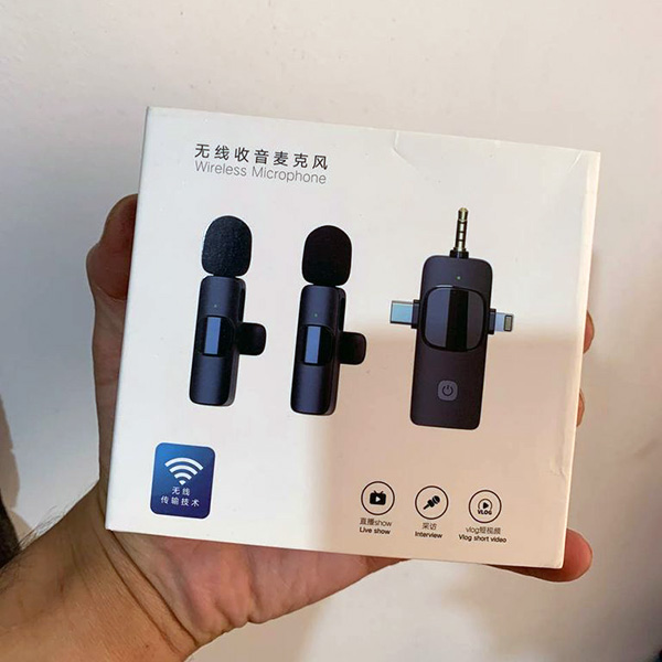 بسته بندی میکروفون یقه ای بی سیم دو کاربره K15 با رابط Type-C/Lightning/3.5mm